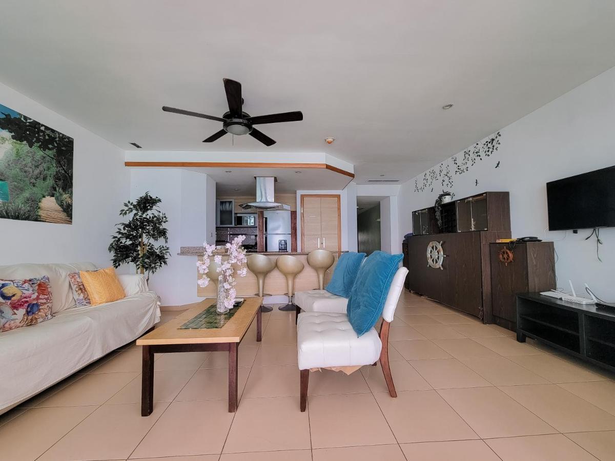 Marbella Towers Beachfront 2 Bedrooms Juan Dolio Luaran gambar